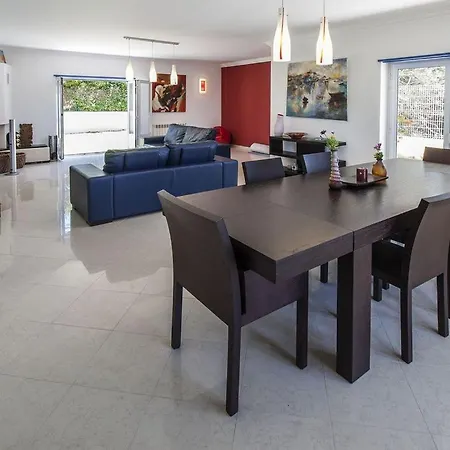 Pinsa Mar - Exceptional 5 Bedroom - Private Heated Swimming Pool - Jacuzzi - Games Villa Encarnacao