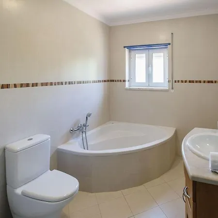 Pinsa Mar - Exceptional 5 Bedroom - Private Heated Swimming Pool - Jacuzzi - Games Villa *